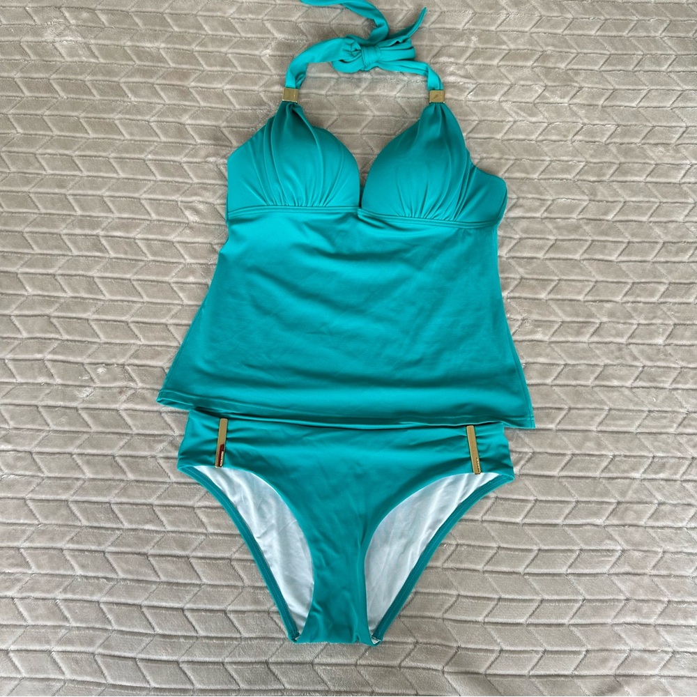 Victoria’s Secret Halter Bikini Set Top & Bottom size Small
